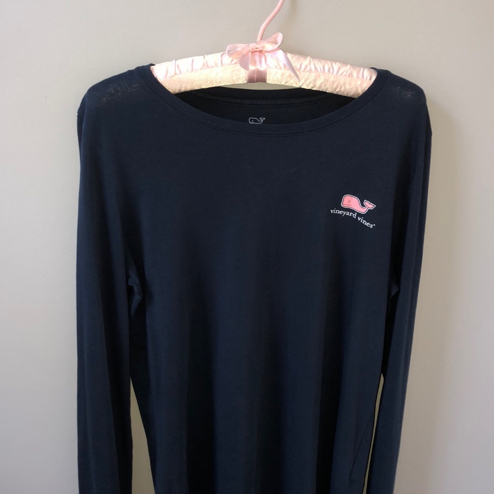 Vineyard Vines- navy blue long sleeve